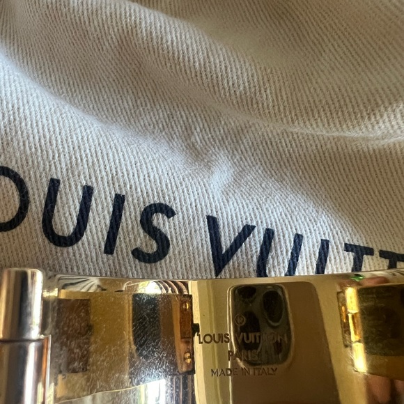 Louis Vuitton cuff - Picture 7 of 10